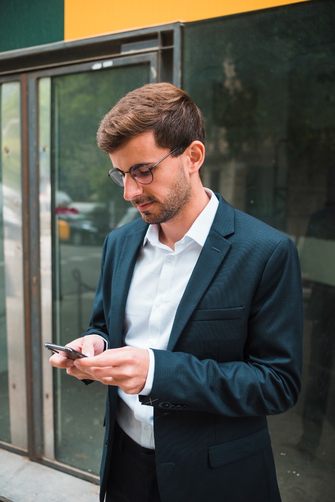 smartphone mann
